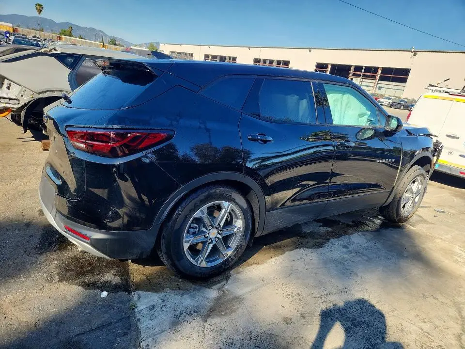 2025 CHEVROLET BLAZER 2LT  