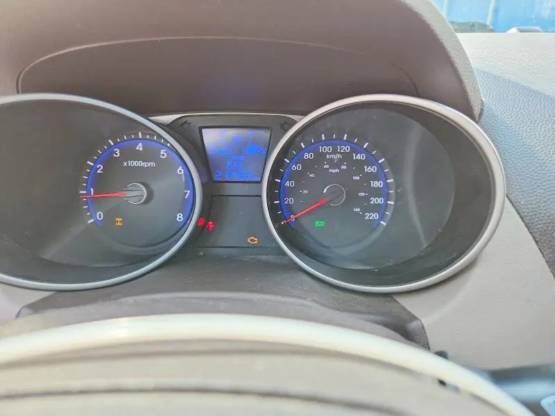 2012 HYUNDAI TUCSON GL  