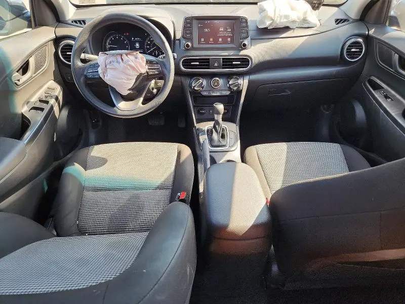 2018 HYUNDAI KONA SE  