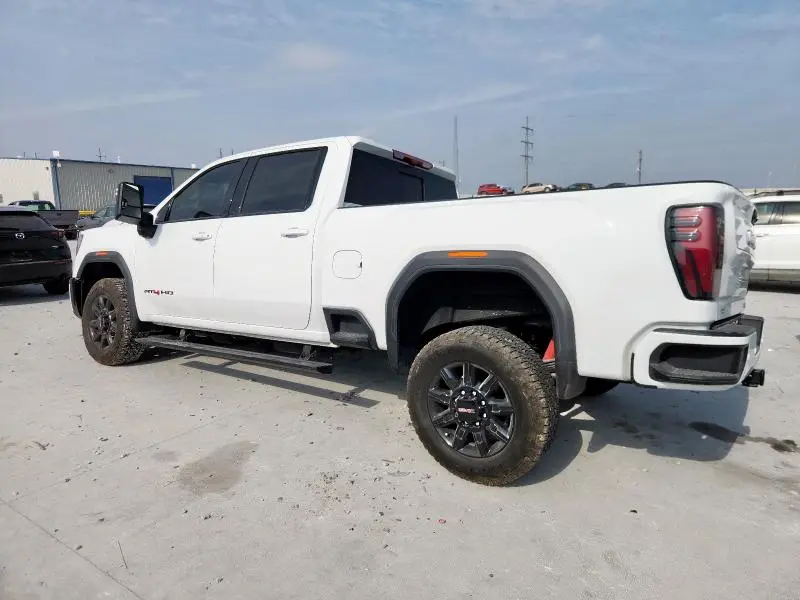 2025 GMC SIERRA K2500 AT4  