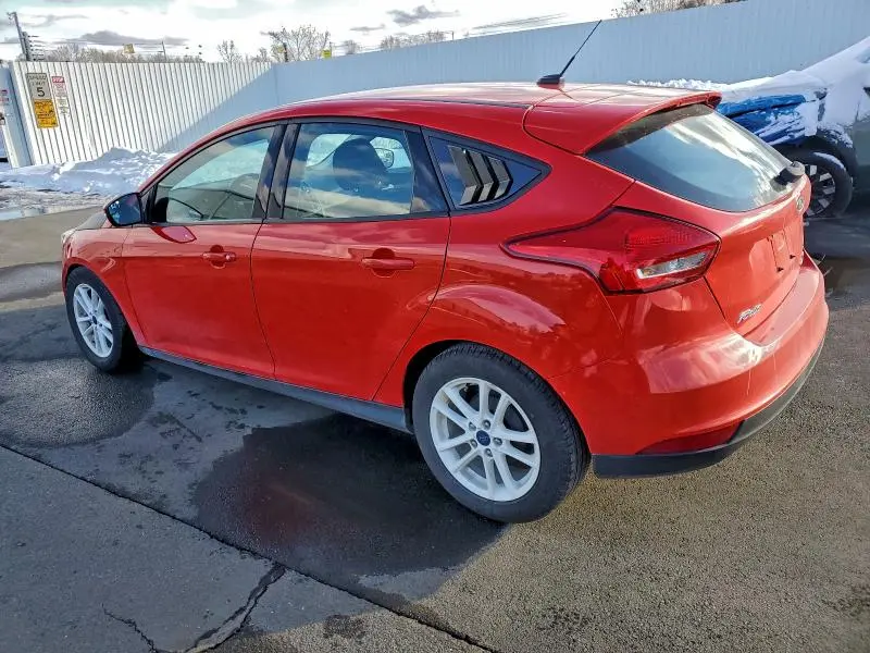 2016 FORD FOCUS SE  