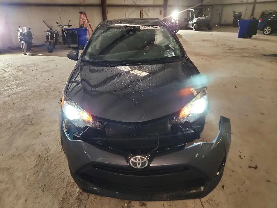2017 TOYOTA COROLLA LE  