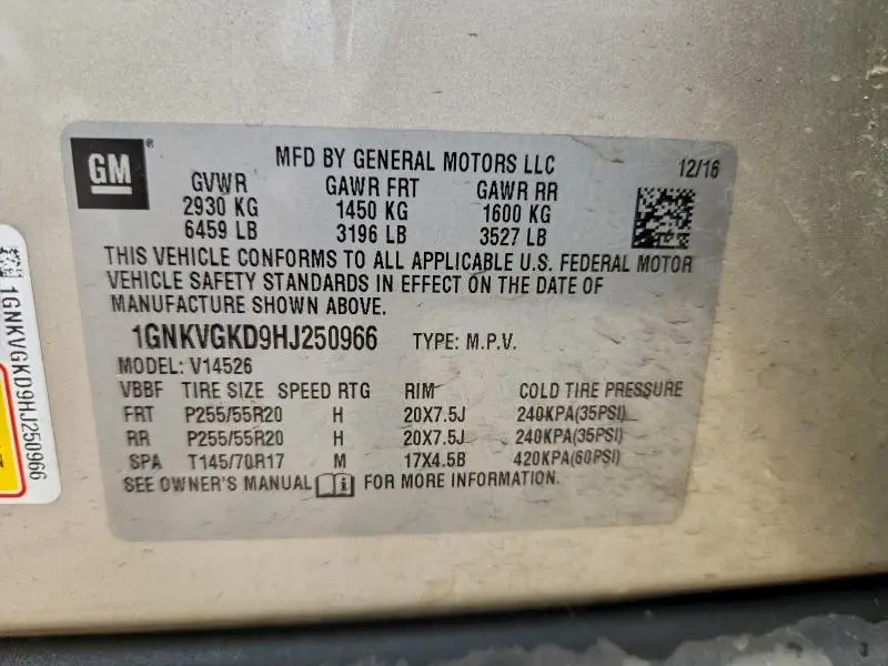 2017 CHEVROLET TRAVERSE LT  