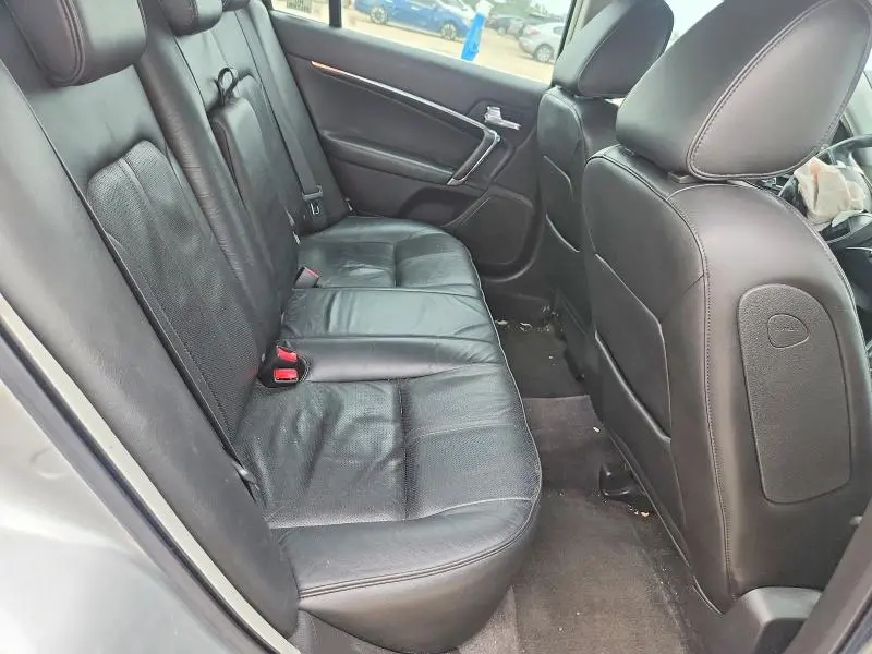 2010 LINCOLN MKZ   