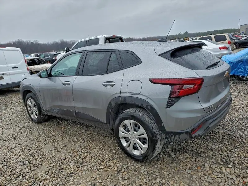 2025 CHEVROLET TRAX LS  