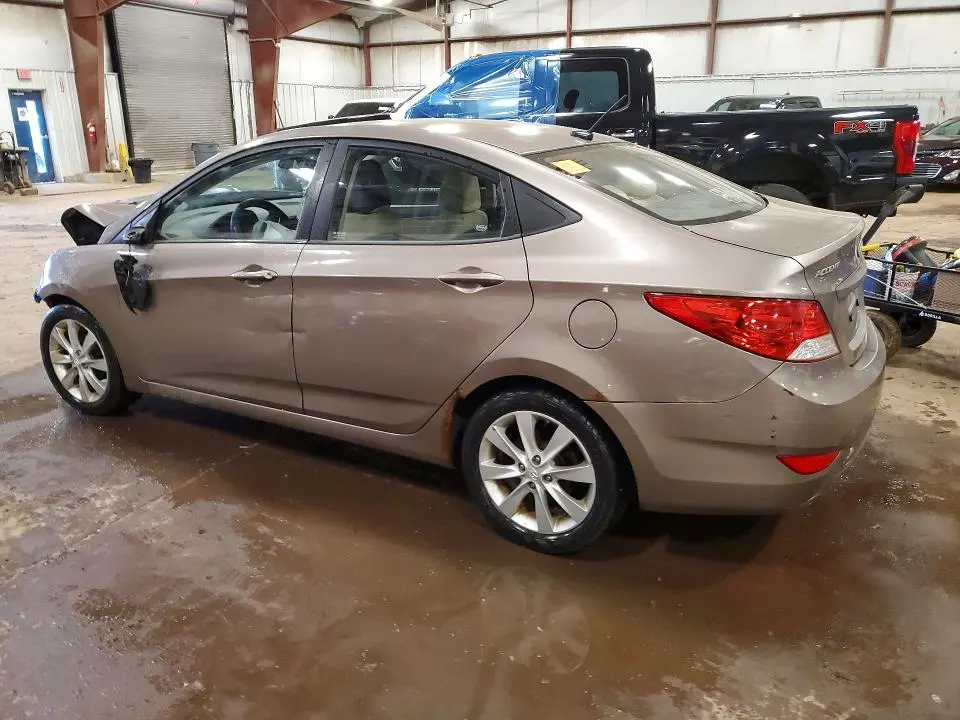 2012 HYUNDAI ACCENT GLS  