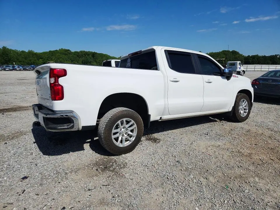 2021 CHEVROLET SILVERADO K1500 LT  