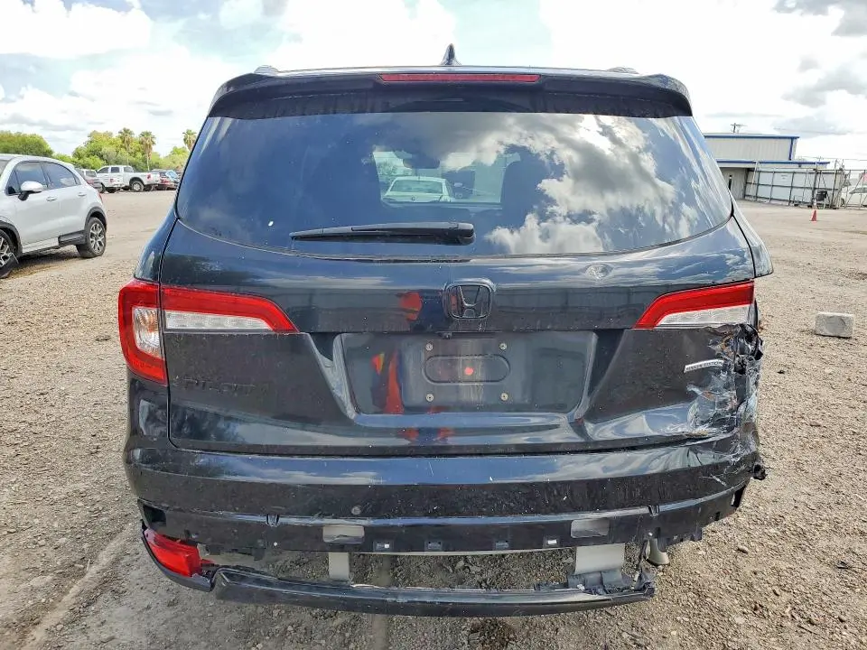 2022 HONDA PILOT SE  