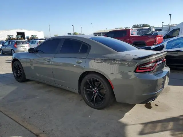 2017 DODGE CHARGER SE  