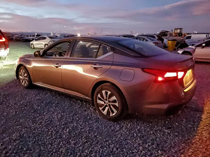 2024 NISSAN ALTIMA S  