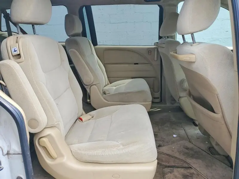 2010 HONDA ODYSSEY LX  