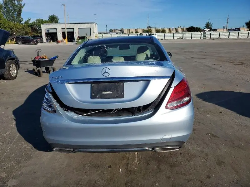 2015 MERCEDES-BENZ C 300  