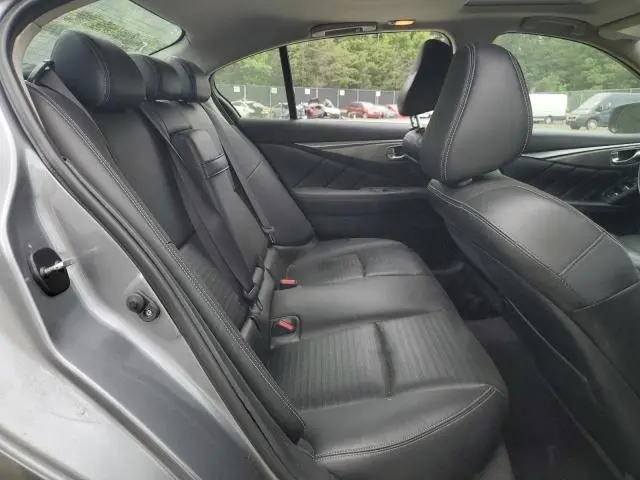2018 INFINITI Q50 LUXE  
