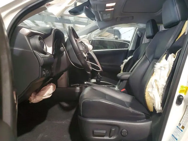 2016 TOYOTA RAV4 HV LIMITED  
