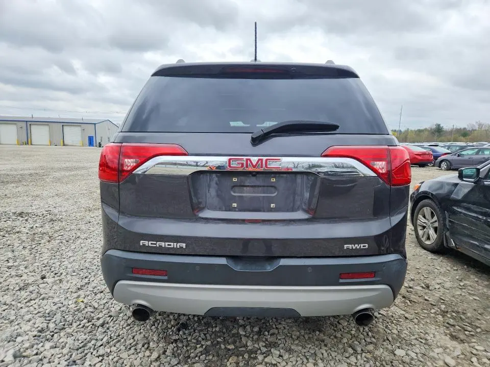 2017 GMC ACADIA SLT-1  