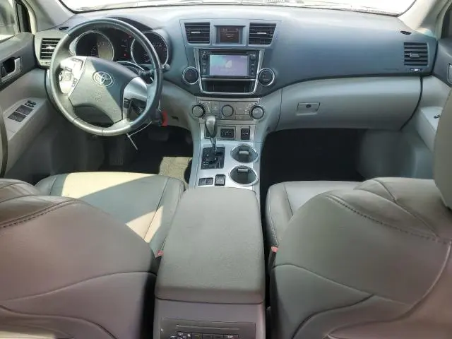 2013 TOYOTA HIGHLANDER BASE  