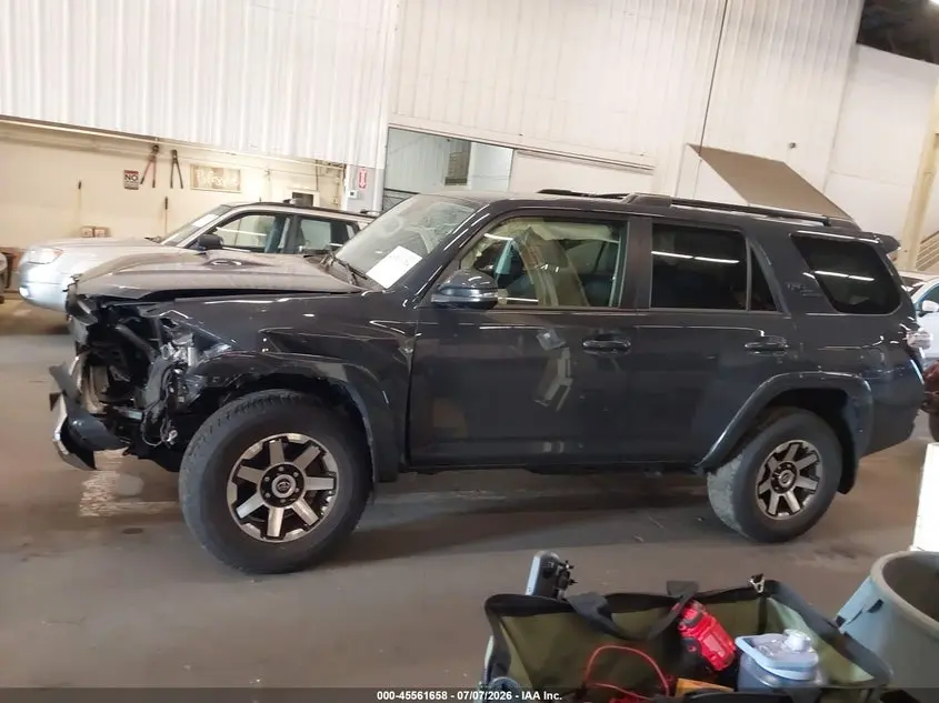 2024 TOYOTA 4RUNNER TRD OFF ROAD PREMIUM