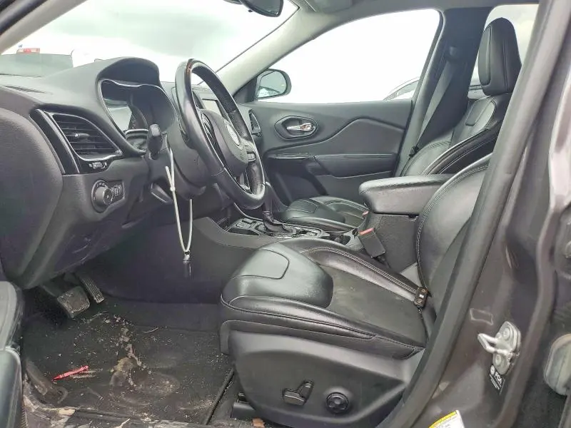 2021 JEEP CHEROKEE LATITUDE PLUS  