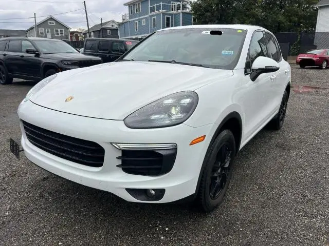 2016 PORSCHE CAYENNE   