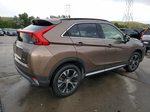 2020 MITSUBISHI ECLIPSE CROSS SE  