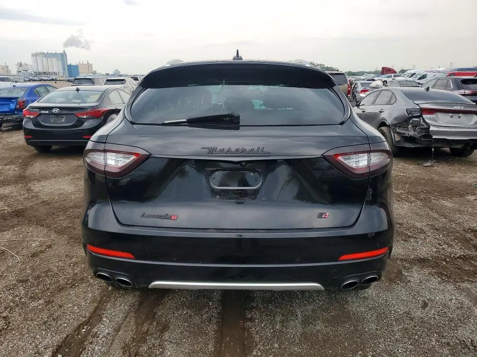 2017 MASERATI LEVANTE S LUXURY  
