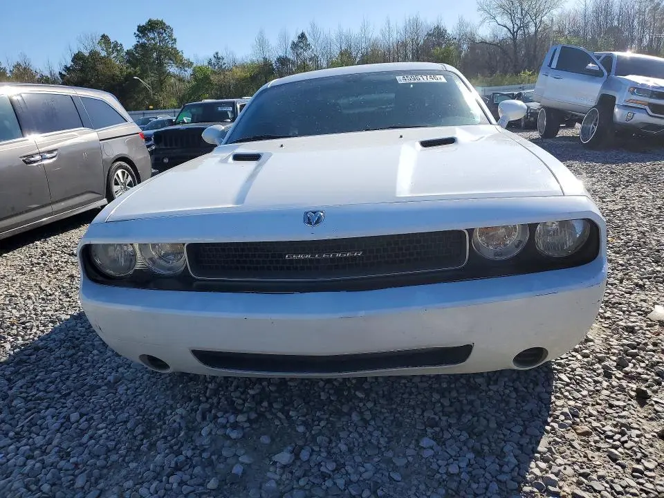 2010 DODGE CHALLENGER SE  