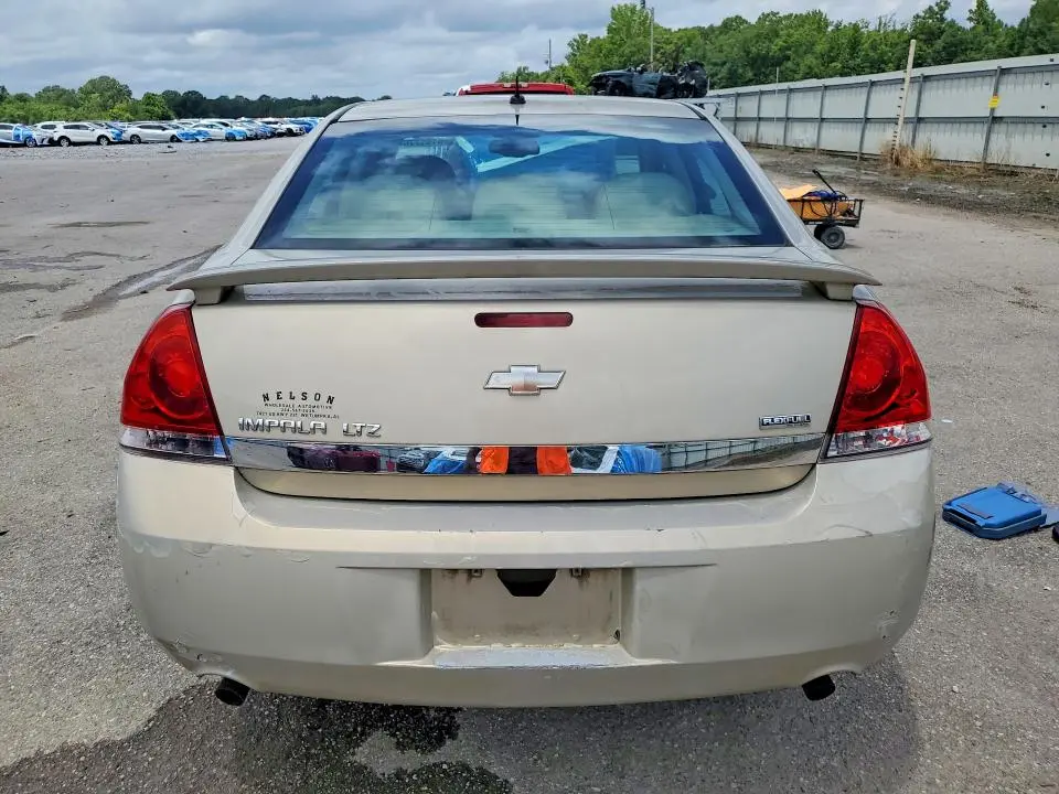 2011 CHEVROLET IMPALA LTZ  
