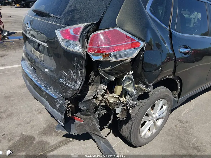 2016 NISSAN ROGUE SV