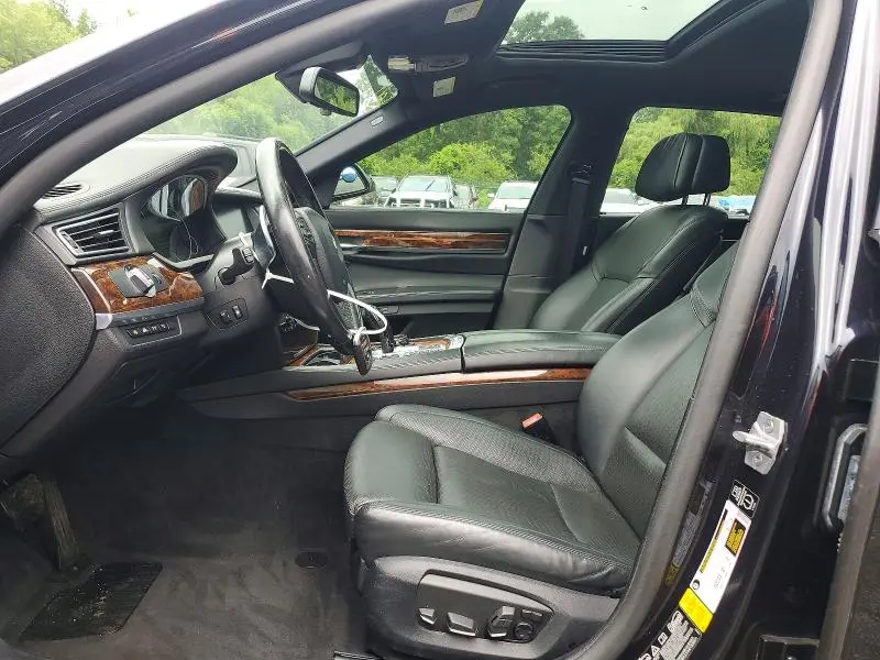 2014 BMW 750 LXI  
