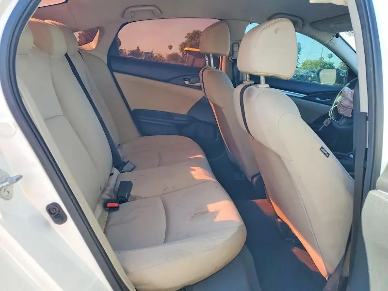 2018 HONDA CIVIC LX  
