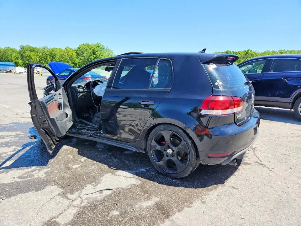 2011 VOLKSWAGEN GTI   