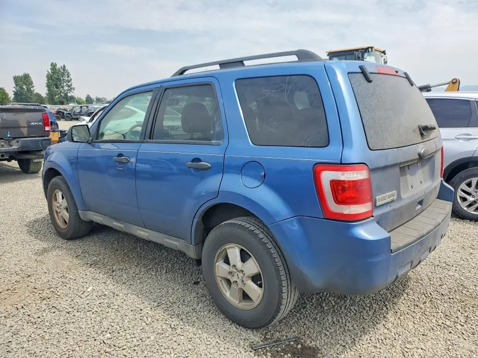 2010 FORD ESCAPE XLT  
