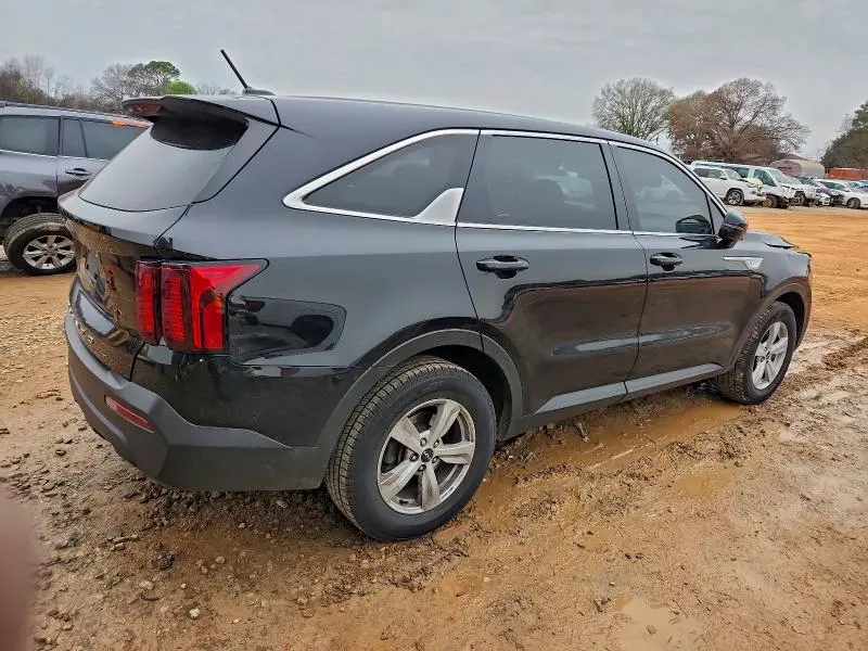 2022 KIA SORENTO LX  