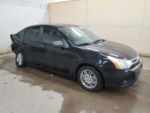 2010 FORD FOCUS SE  