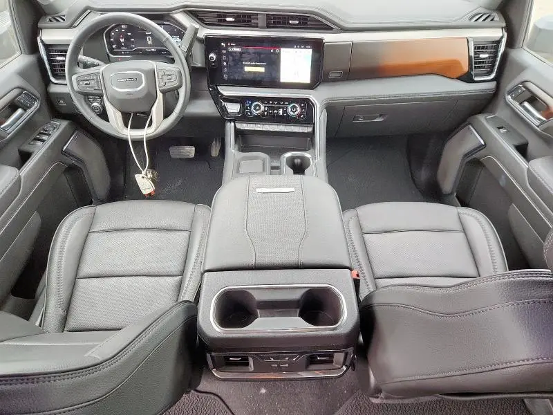 2024 GMC SIERRA K2500 DENALI  