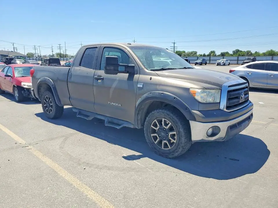 2010 TOYOTA TUNDRA DOUBLE CAB SR5  