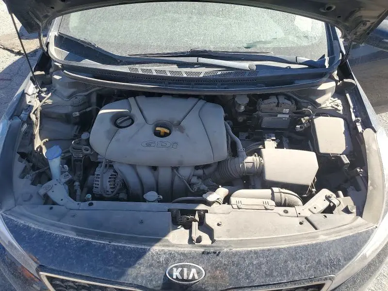 2017 KIA FORTE LX  