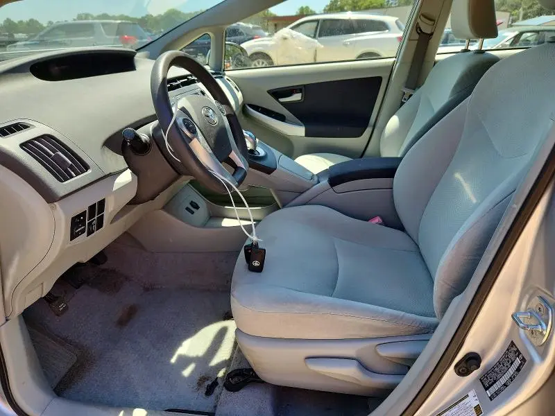 2011 TOYOTA PRIUS THREE  