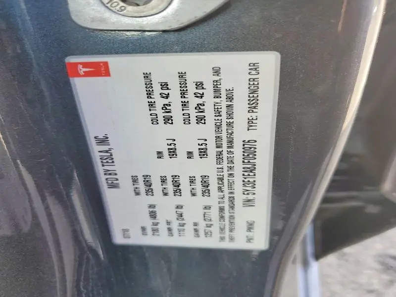 2018 TESLA MODEL 3   