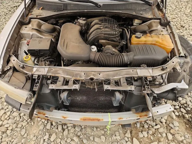 2013 DODGE CHARGER SE  