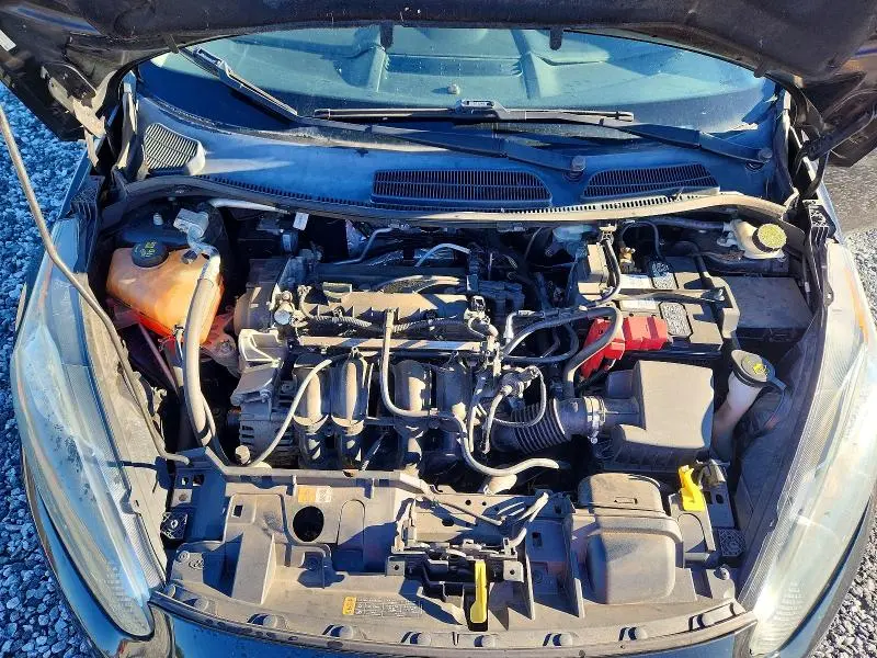2014 FORD FIESTA SE  