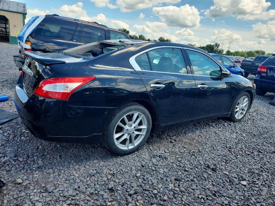 2011 NISSAN MAXIMA 3.5 S  
