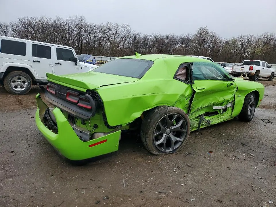 2015 DODGE CHALLENGER SXT PLUS  