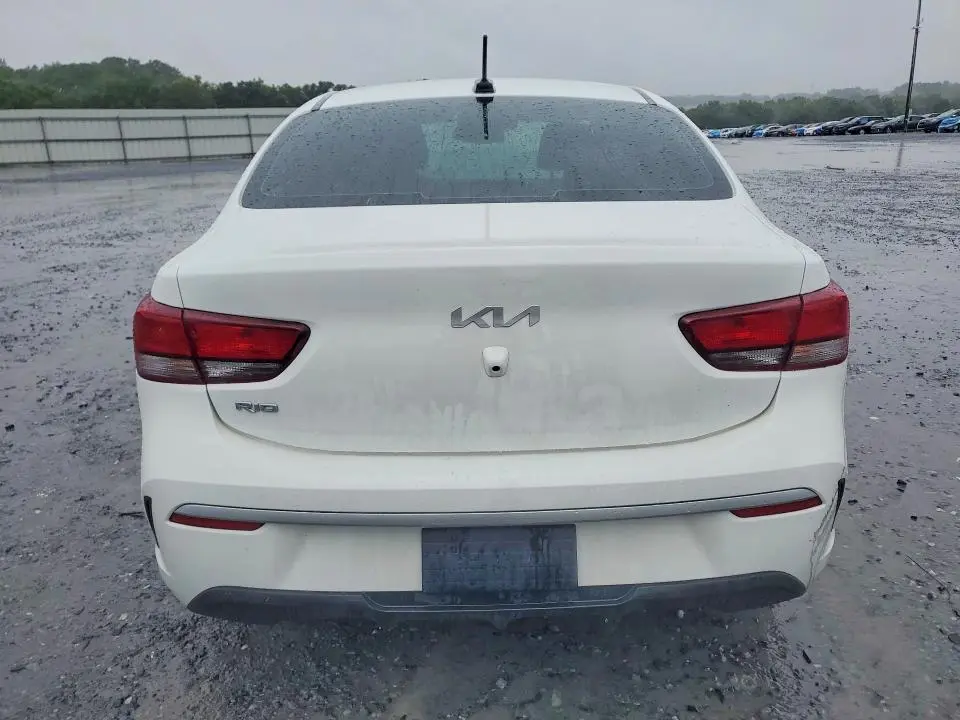 2023 KIA RIO S  
