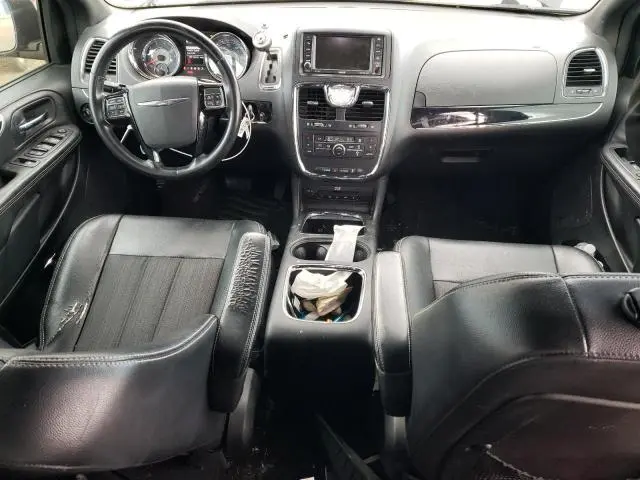 2014 CHRYSLER TOWN & COUNTRY S  