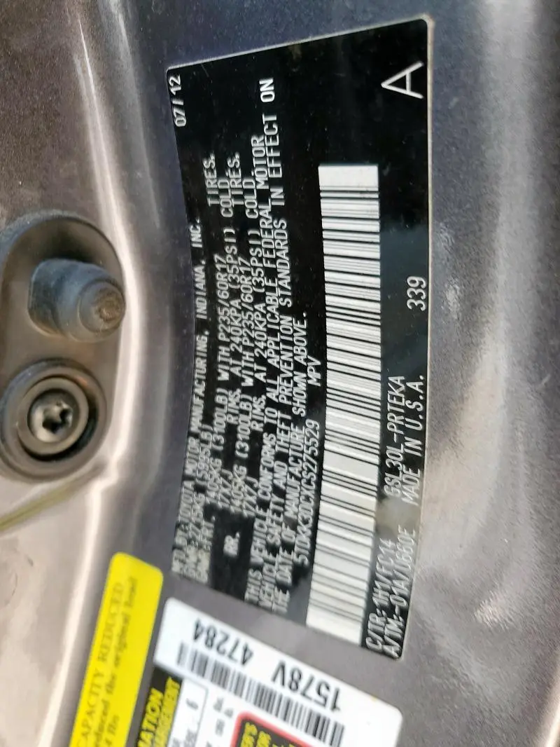 2012 TOYOTA SIENNA LE  