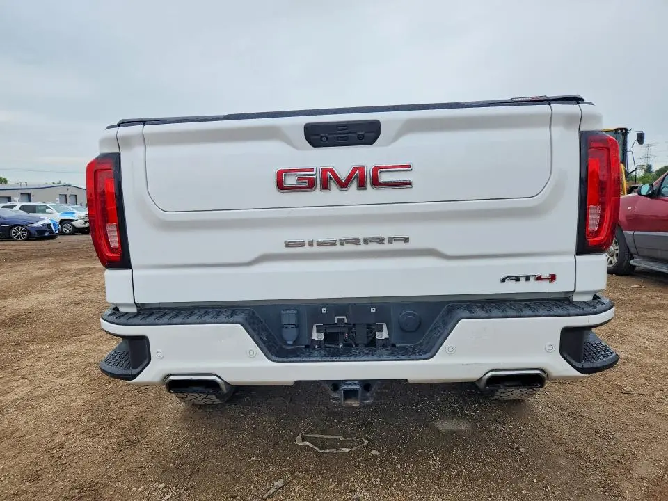 2020 GMC SIERRA K1500 AT4  