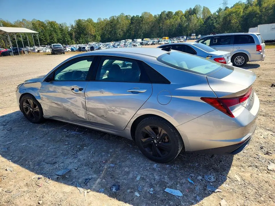 2021 HYUNDAI ELANTRA SEL  