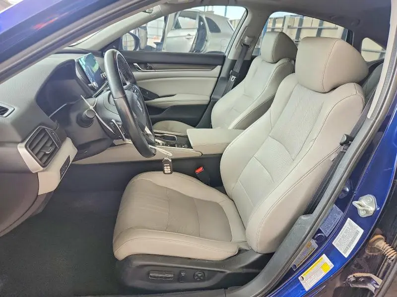 2020 HONDA ACCORD TOURING HYBRID  