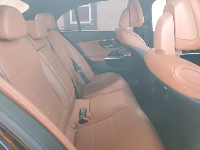 2022 MERCEDES-BENZ C 300  
